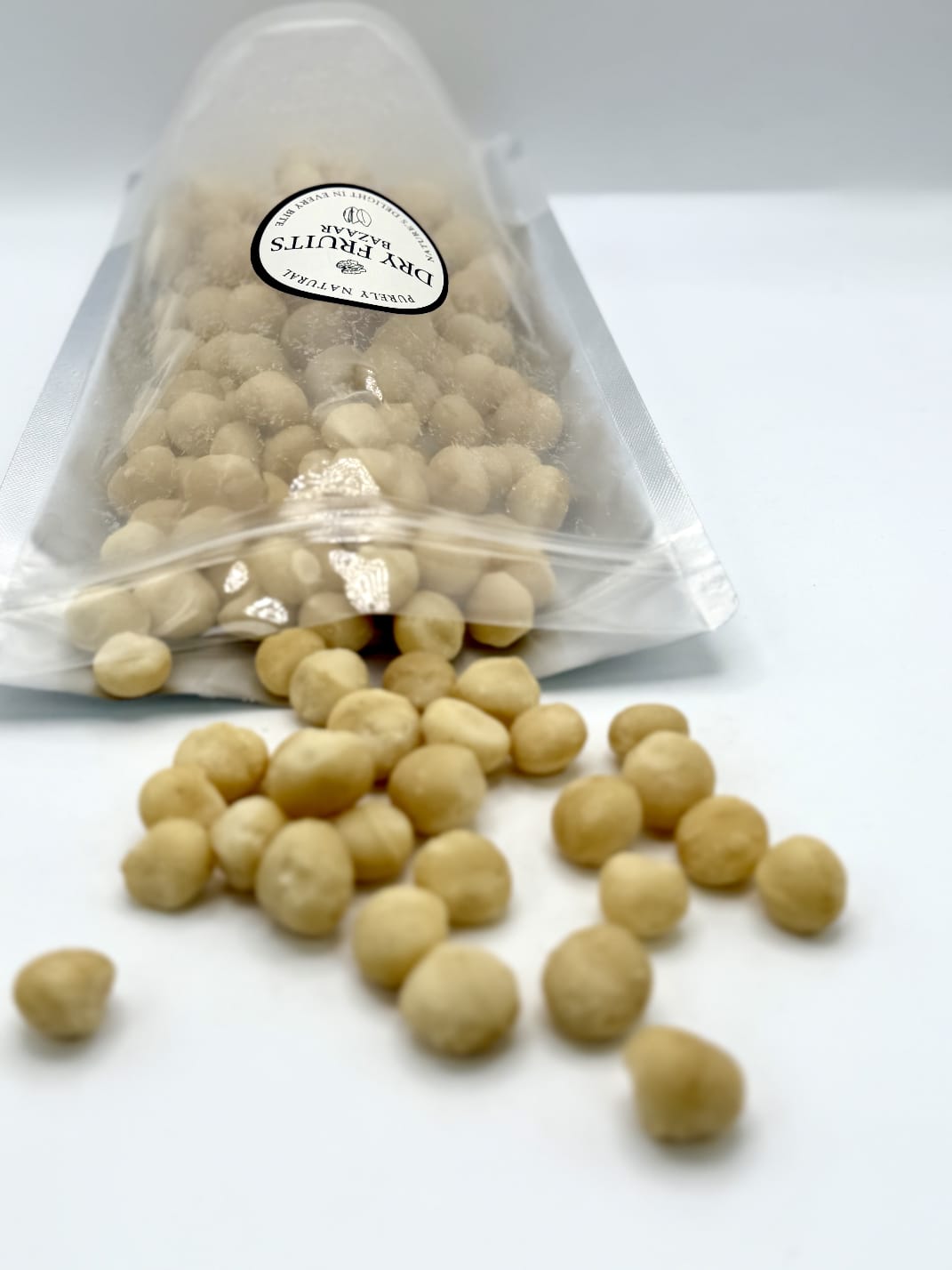 Macadamia Nuts Vanilla Flavoured Roasted - Premium Snack Protein
