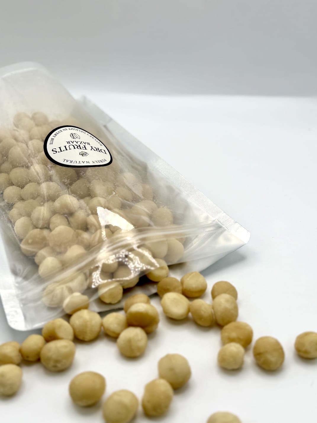 Macadamia Nuts Vanilla Flavoured Roasted - Premium Snack Protein